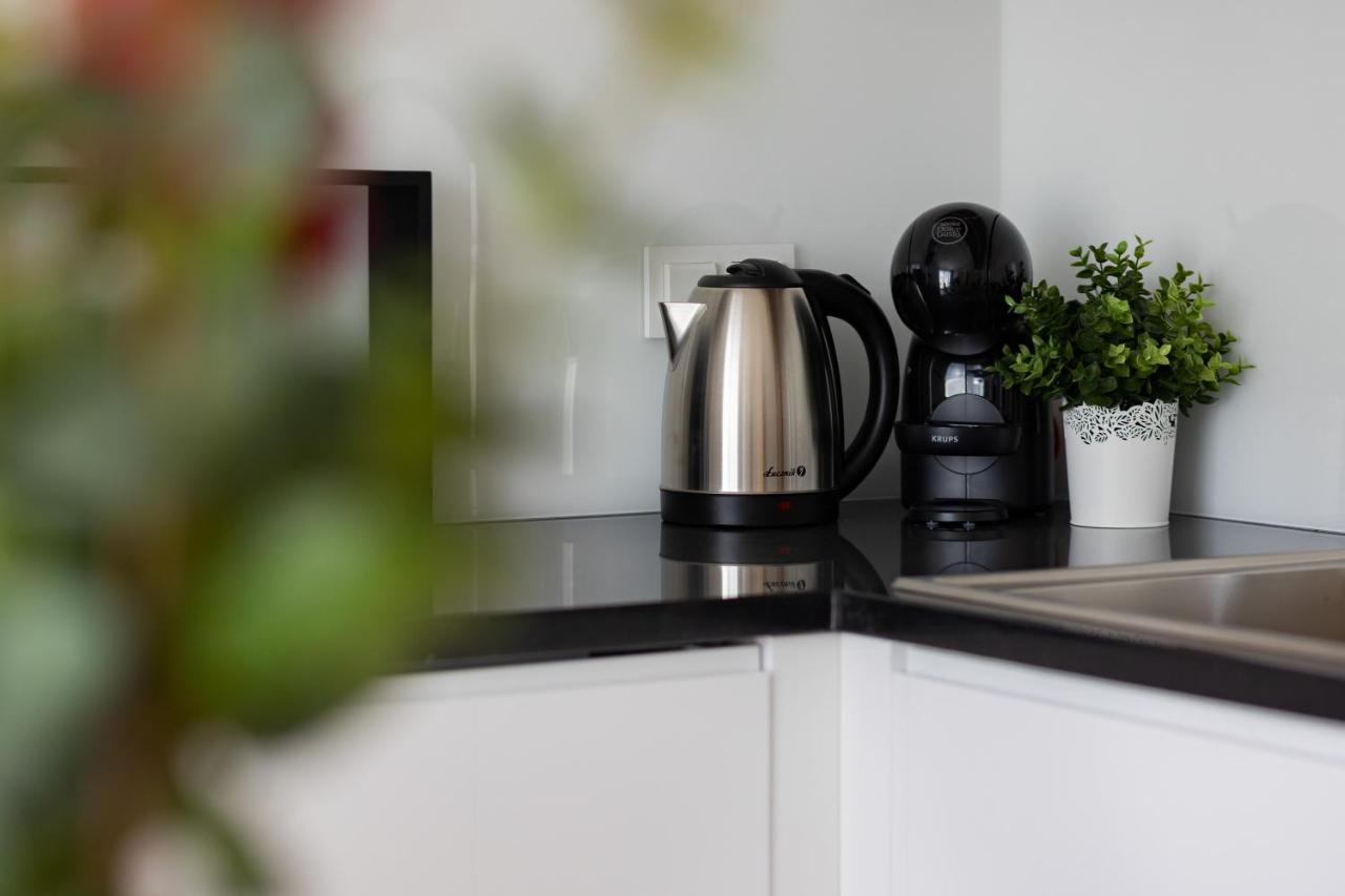 Warszawa Srodmiescie Bonifraterska Apartments By Noclegi Renters Екстериор снимка